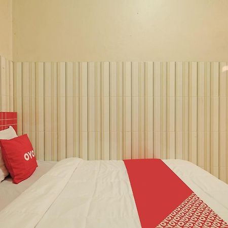 Oyo 91453 Hotel Srikandi Gejayan Maguwo Exteriör bild