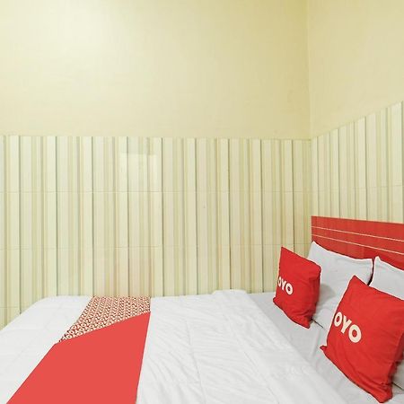 Oyo 91453 Hotel Srikandi Gejayan Maguwo Exteriör bild