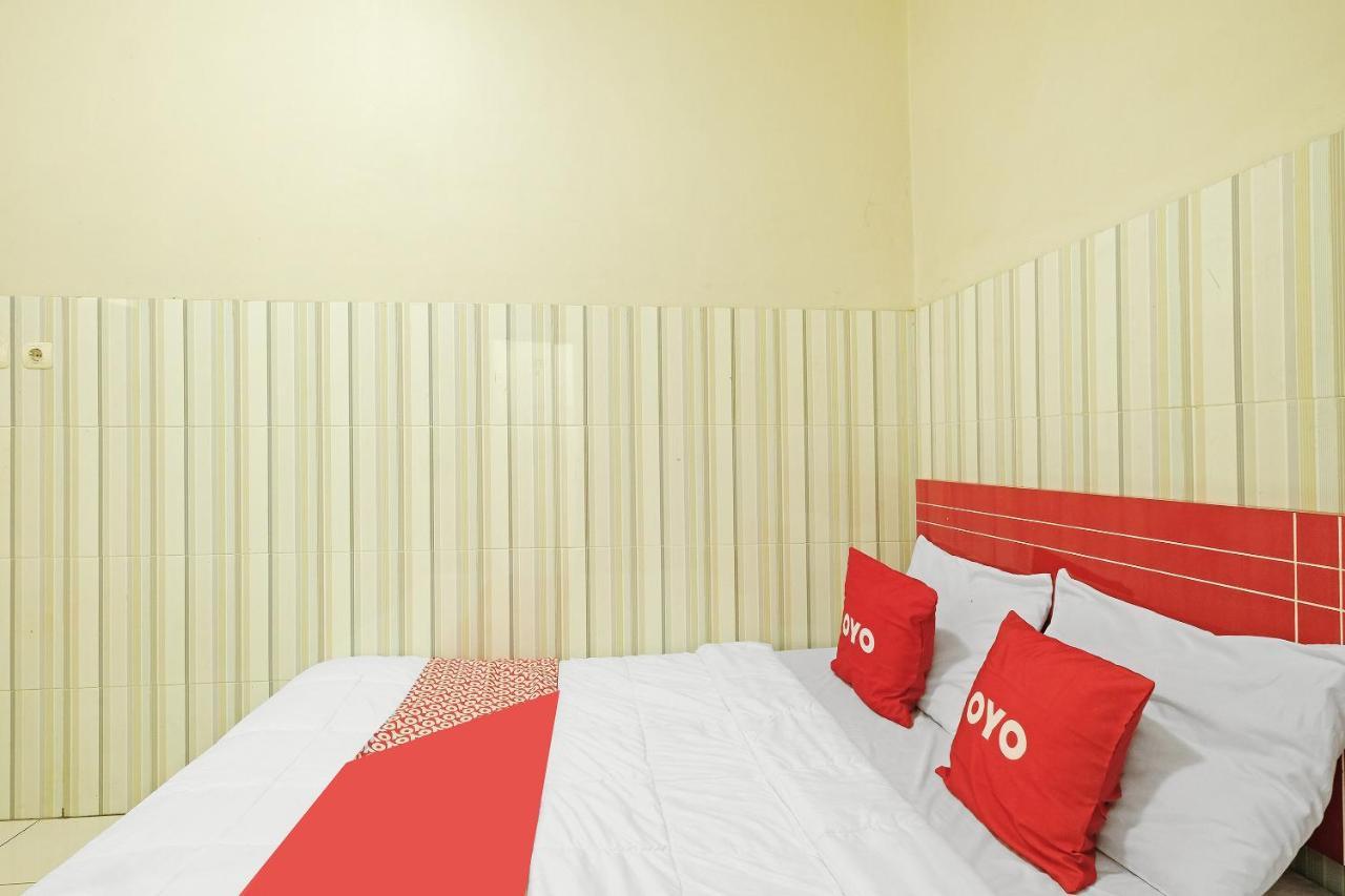 Oyo 91453 Hotel Srikandi Gejayan Maguwo Exteriör bild