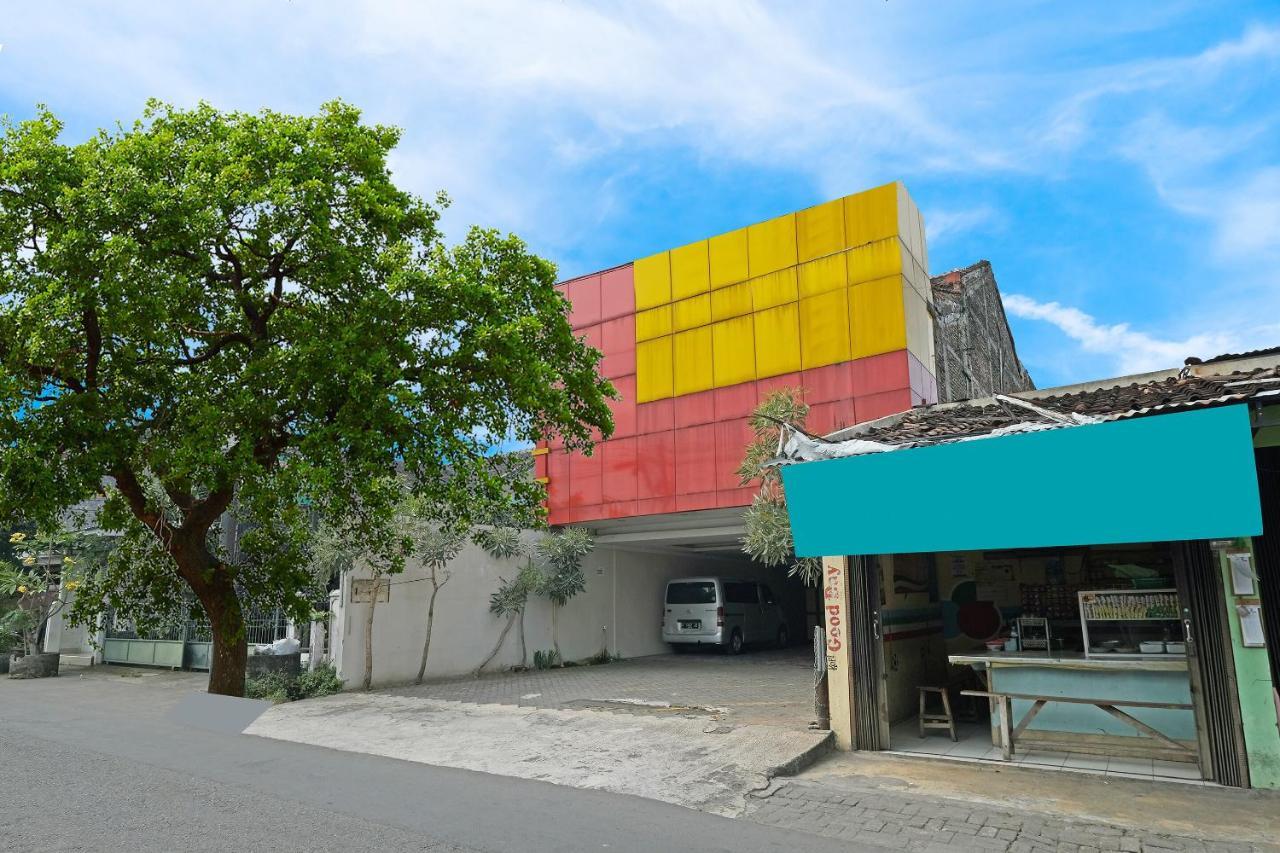 Oyo 91453 Hotel Srikandi Gejayan Maguwo Exteriör bild